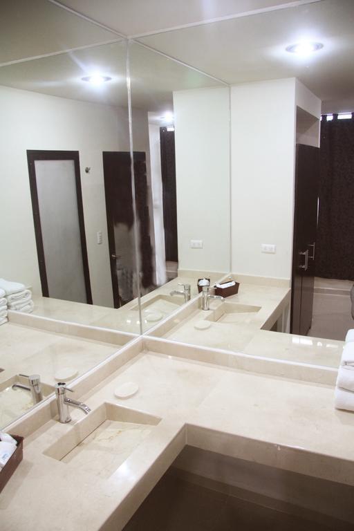 אגואסקליינטס Art Hotel מראה חיצוני תמונה